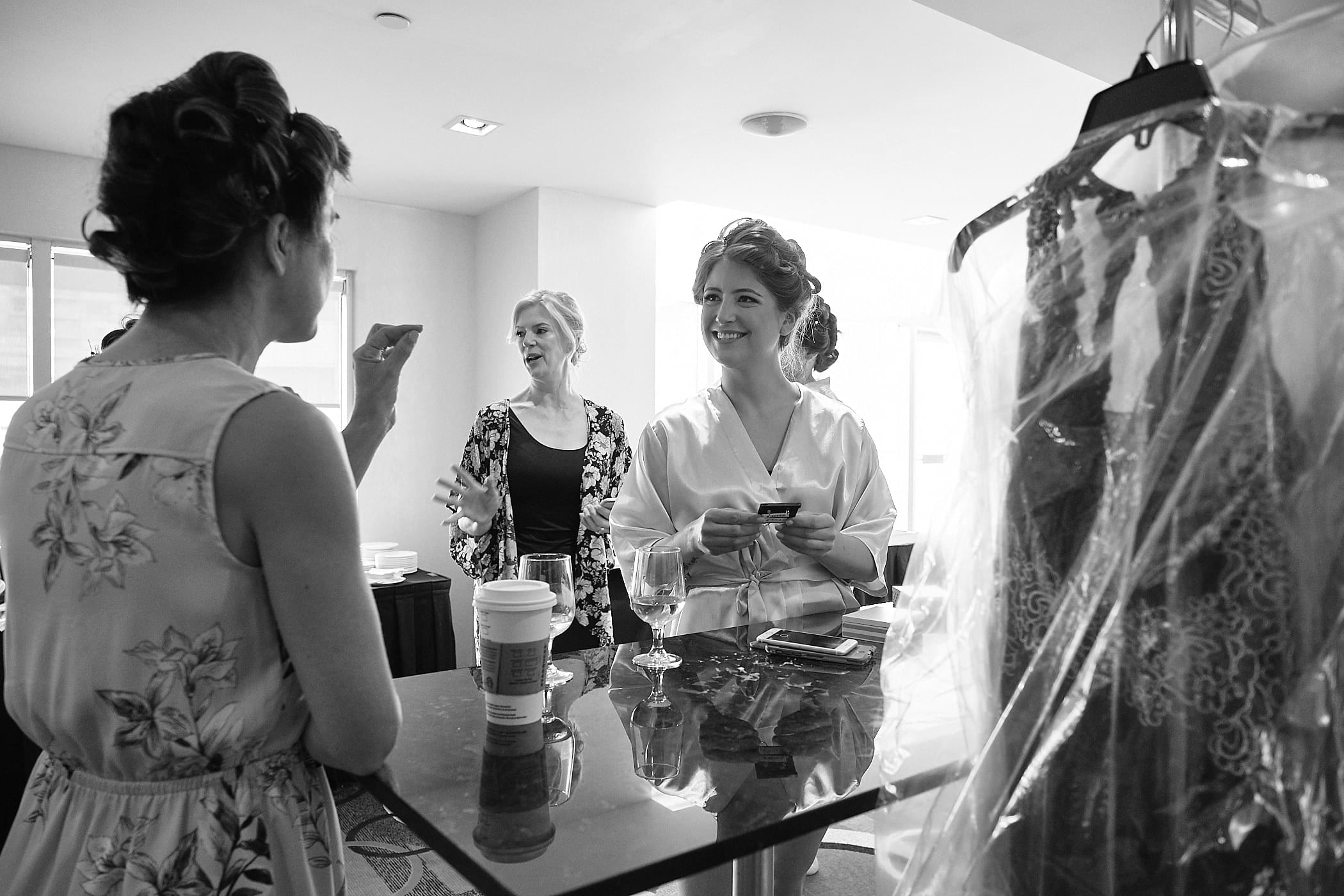 Wedding and engagement photos by Toronto based photographer Darrin Henein.