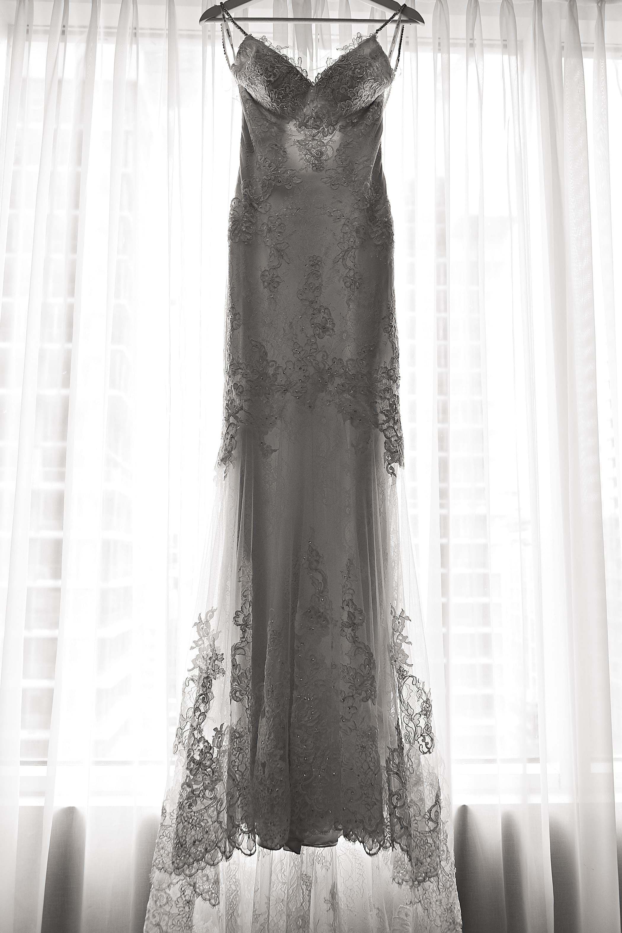 Wedding and engagement photos by Toronto based photographer Darrin Henein.