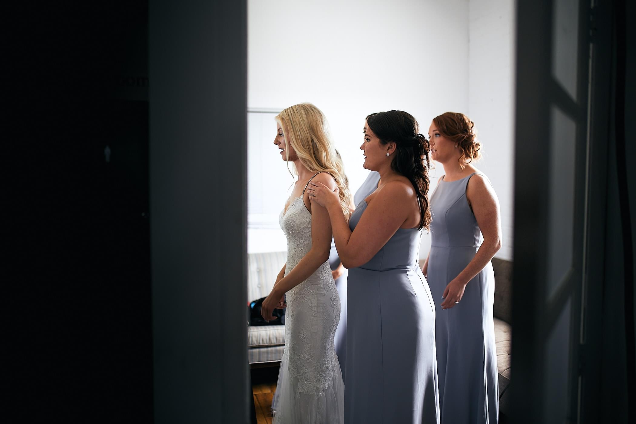 Wedding and engagement photos by Toronto based photographer Darrin Henein.