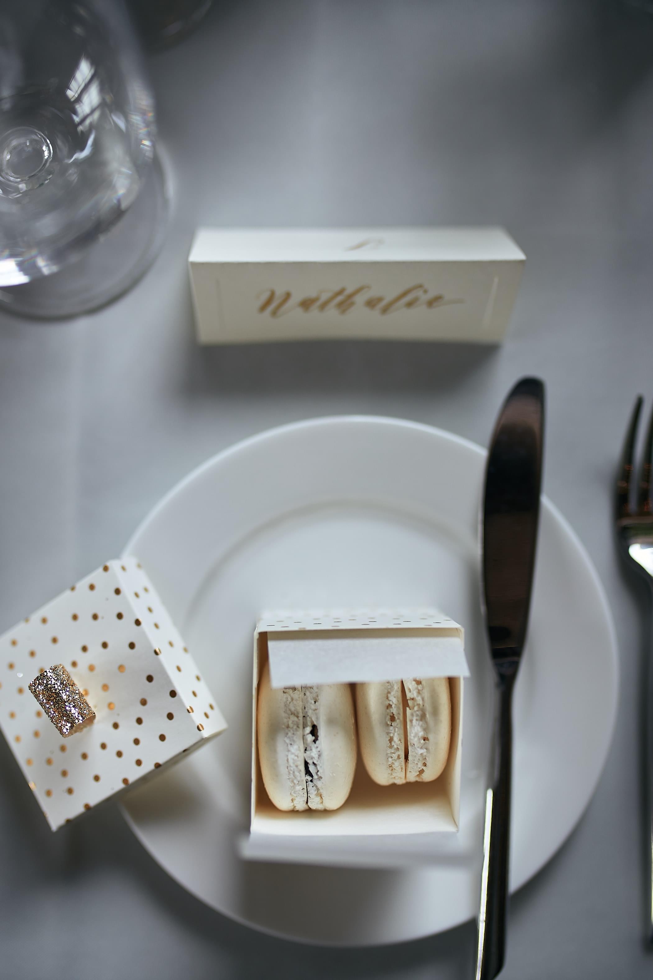 Wedding and engagement photos by Toronto based photographer Darrin Henein.